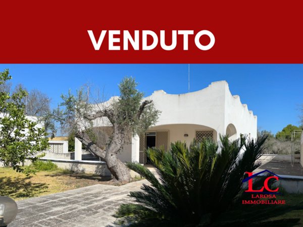 casa indipendente in vendita a Melendugno in zona San Foca