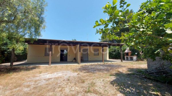 casa indipendente in vendita a Melendugno in zona Torre dell'Orso