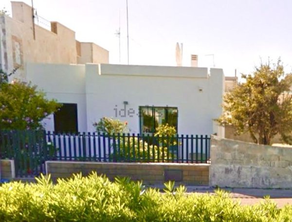 casa indipendente in vendita a Melendugno in zona Torre dell'Orso