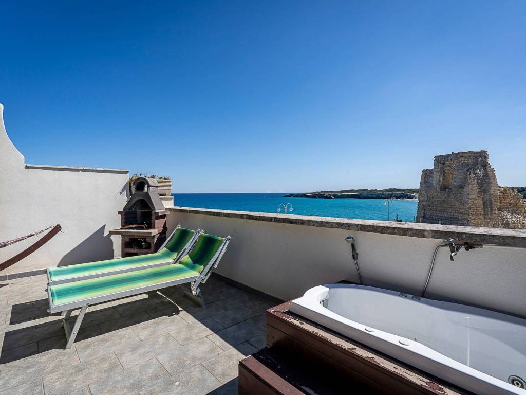 appartamento in vendita a Melendugno in zona Torre dell'Orso