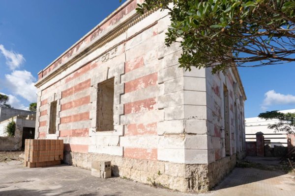 casa indipendente in vendita a Melendugno in zona Rocca Vecchia