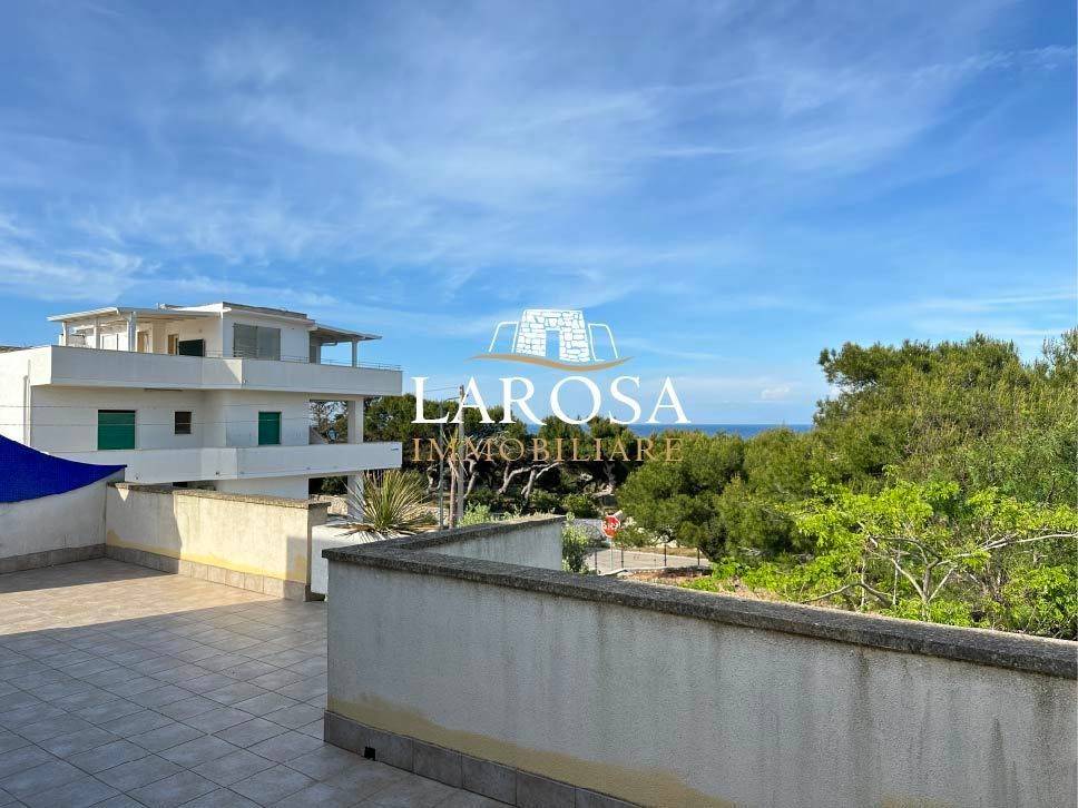 appartamento in vendita a Melendugno in zona Torre Specchia