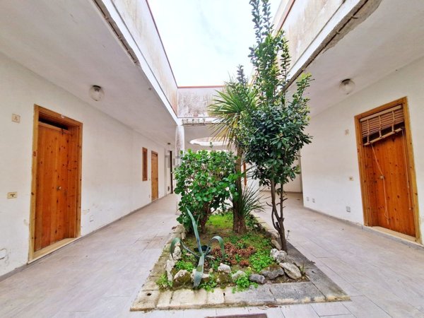 appartamento in vendita a Melendugno in zona Torre dell'Orso