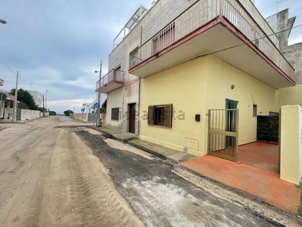 appartamento in vendita a Melendugno in zona Torre dell'Orso