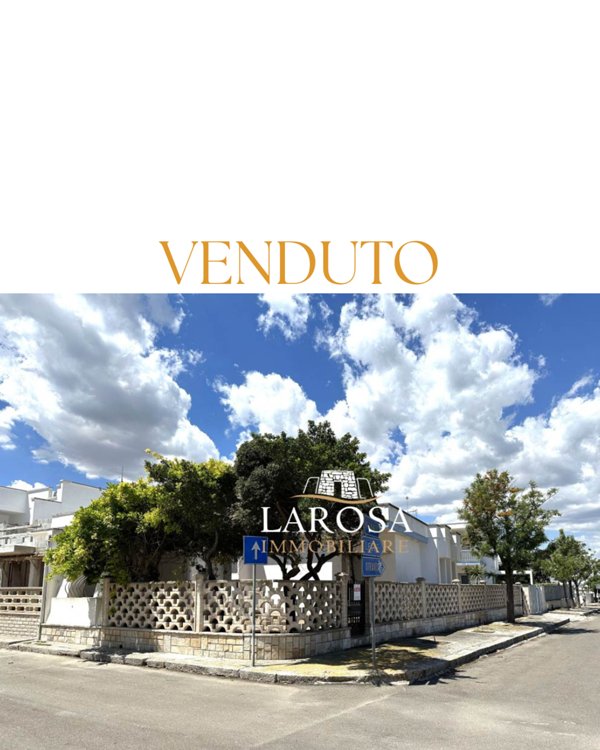 casa indipendente in vendita a Melendugno in zona Torre dell'Orso