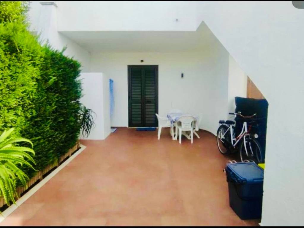 appartamento in vendita a Melendugno in zona Torre Saracena