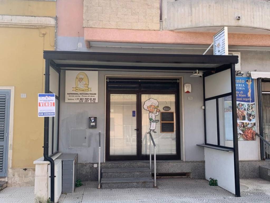 negozio in vendita a Melendugno in zona San Foca
