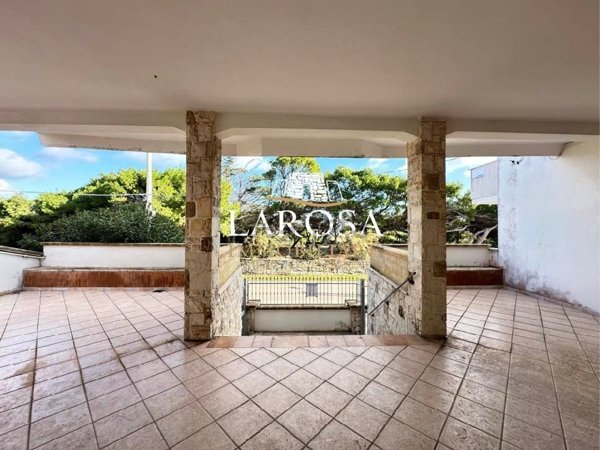 casa indipendente in vendita a Melendugno in zona Torre Specchia