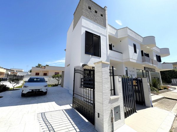 casa indipendente in vendita a Melendugno