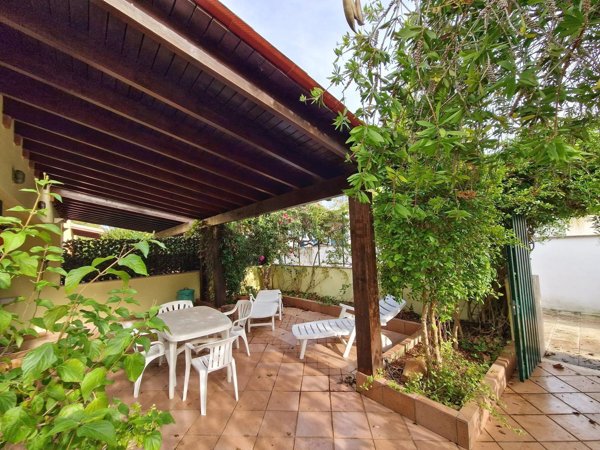 casa indipendente in vendita a Melendugno in zona Torre dell'Orso