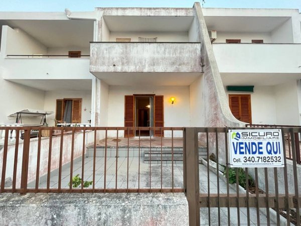casa indipendente in vendita a Melendugno in zona Torre Saracena