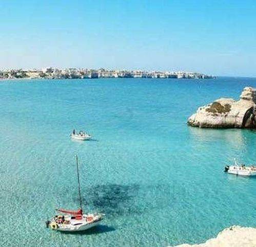 casa indipendente in vendita a Melendugno in zona Torre dell'Orso