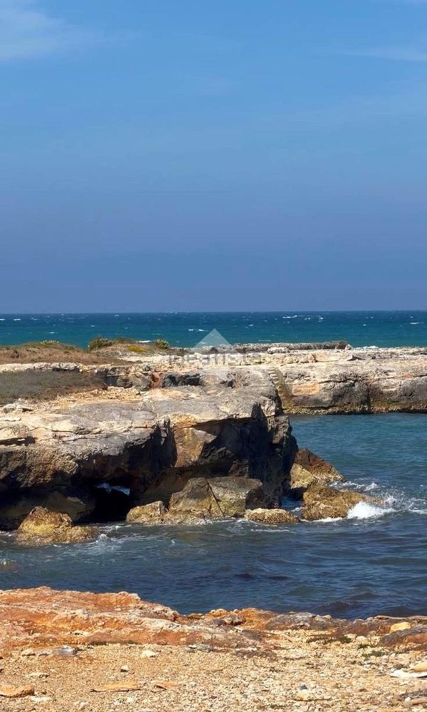 appartamento in vendita a Melendugno in zona Rocca Vecchia