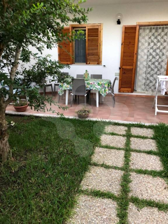 appartamento in vendita a Melendugno in zona Torre Saracena