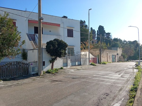 casa indipendente in vendita a Melendugno in zona Torre dell'Orso