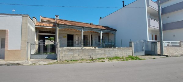 casa indipendente in vendita a Melendugno