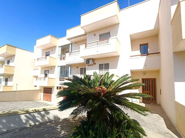 appartamento in vendita a Melendugno in zona Torre dell'Orso