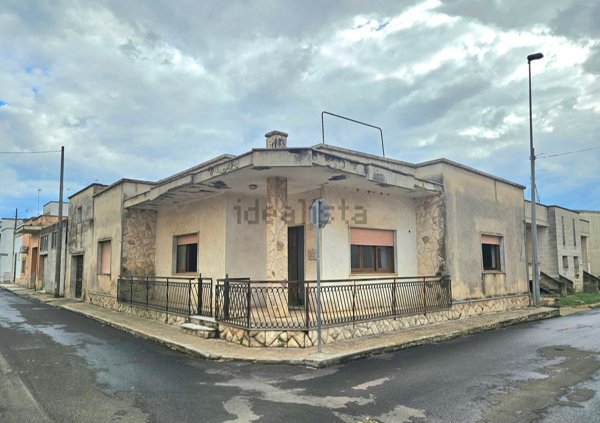quadrivano in vendita a Melendugno in zona Borgagne