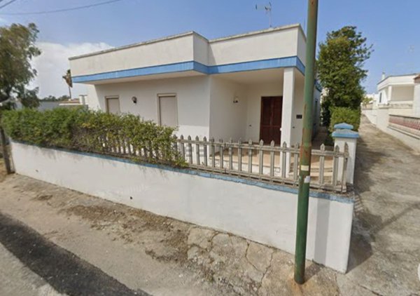 casa indipendente in vendita a Melendugno in zona Torre dell'Orso