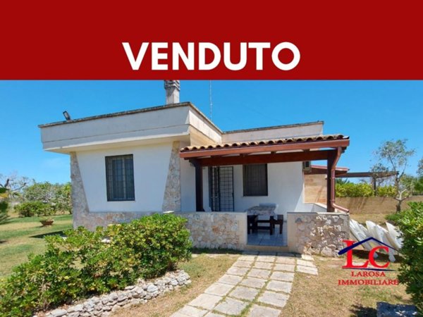 casa indipendente in vendita a Melendugno in zona San Foca