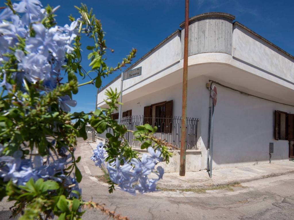 casa indipendente in vendita a Melendugno in zona Torre dell'Orso