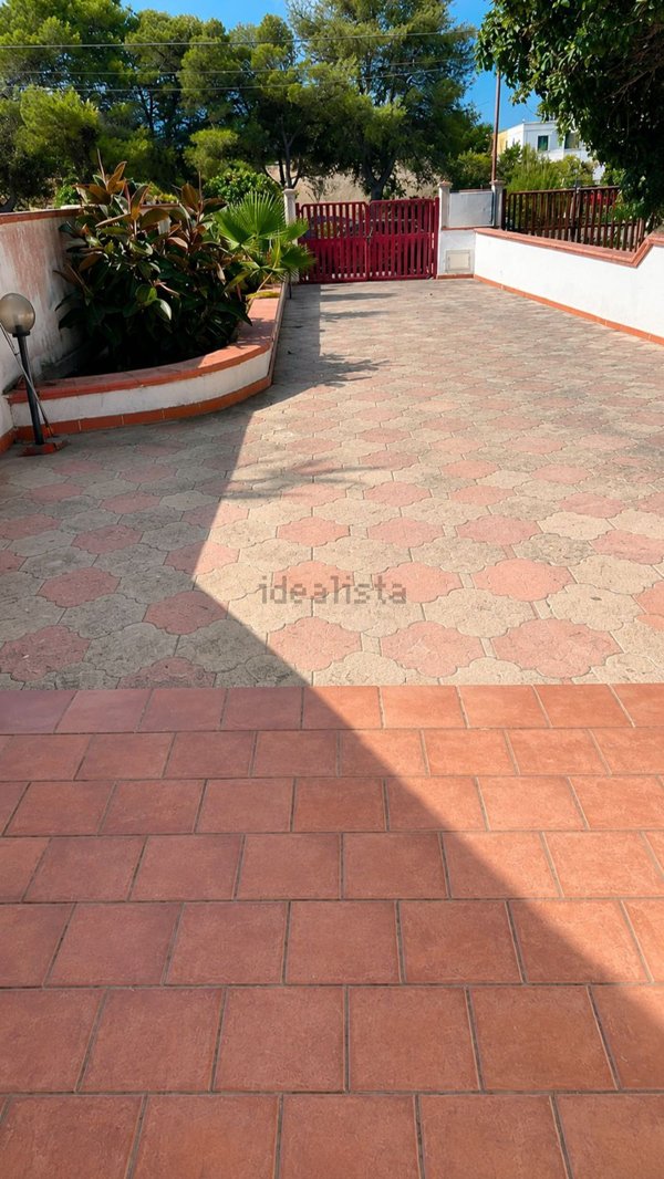 casa indipendente in vendita a Melendugno in zona Torre dell'Orso