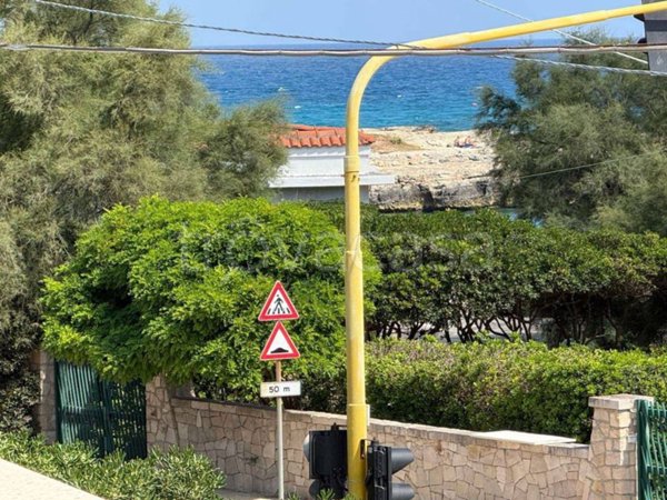 casa indipendente in vendita a Melendugno in zona Torre dell'Orso