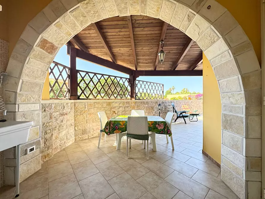 casa indipendente in vendita a Melendugno in zona Torre Saracena