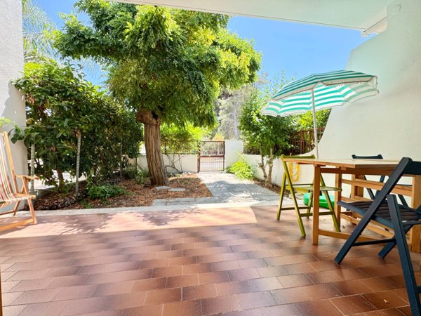 casa indipendente in vendita a Melendugno in zona Torre Saracena