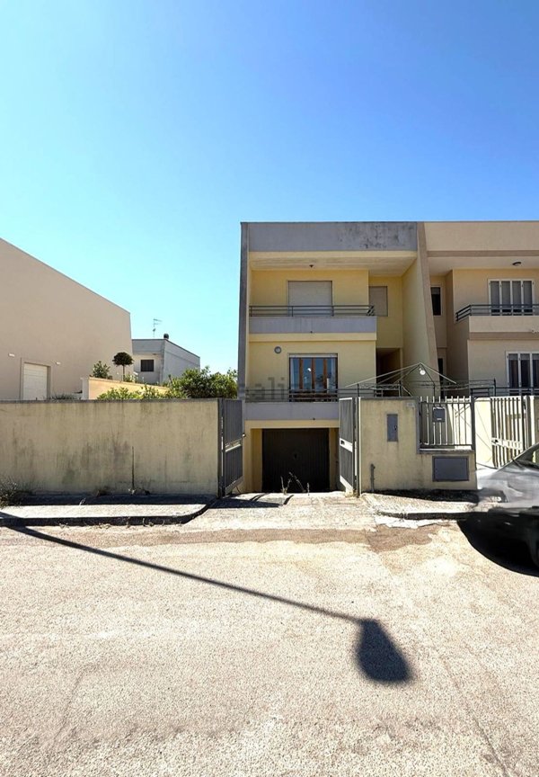casa indipendente in vendita a Melendugno