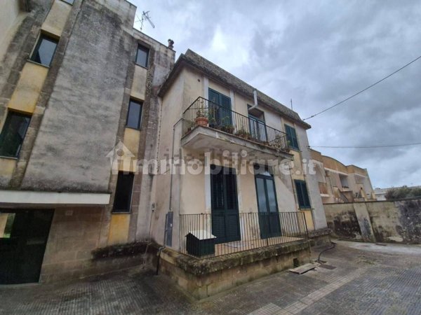 appartamento in vendita a Melendugno in zona Borgagne