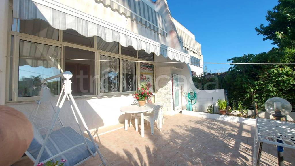 casa indipendente in vendita a Melendugno in zona Torre dell'Orso