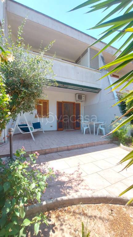 casa indipendente in vendita a Melendugno in zona Torre dell'Orso