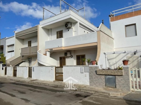 appartamento in vendita a Melendugno in zona San Foca