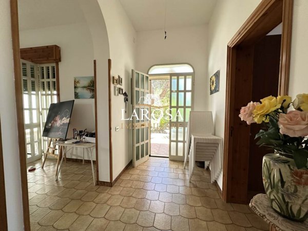 casa indipendente in vendita a Melendugno in zona Torre Specchia