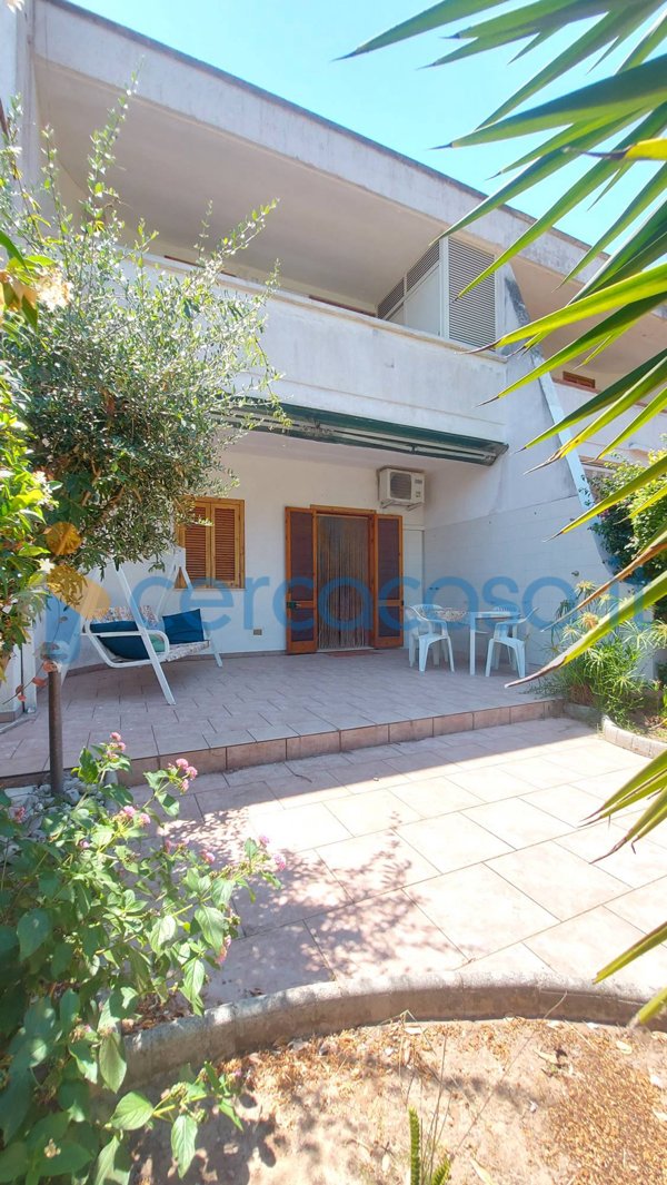 casa indipendente in vendita a Melendugno in zona Torre Saracena