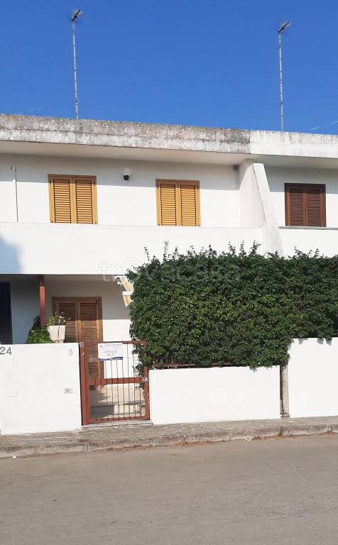 casa indipendente in vendita a Melendugno in zona Torre Saracena