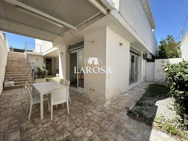 appartamento in vendita a Melendugno in zona Torre Specchia