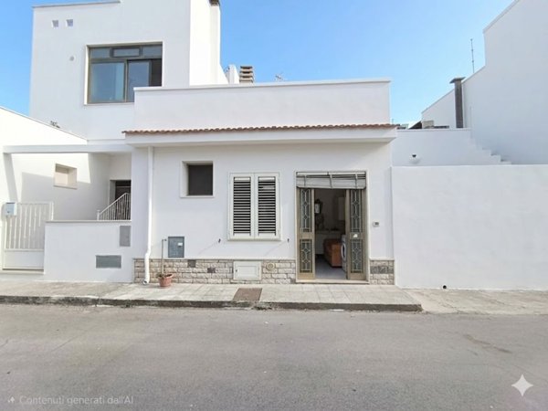 casa indipendente in vendita a Melendugno