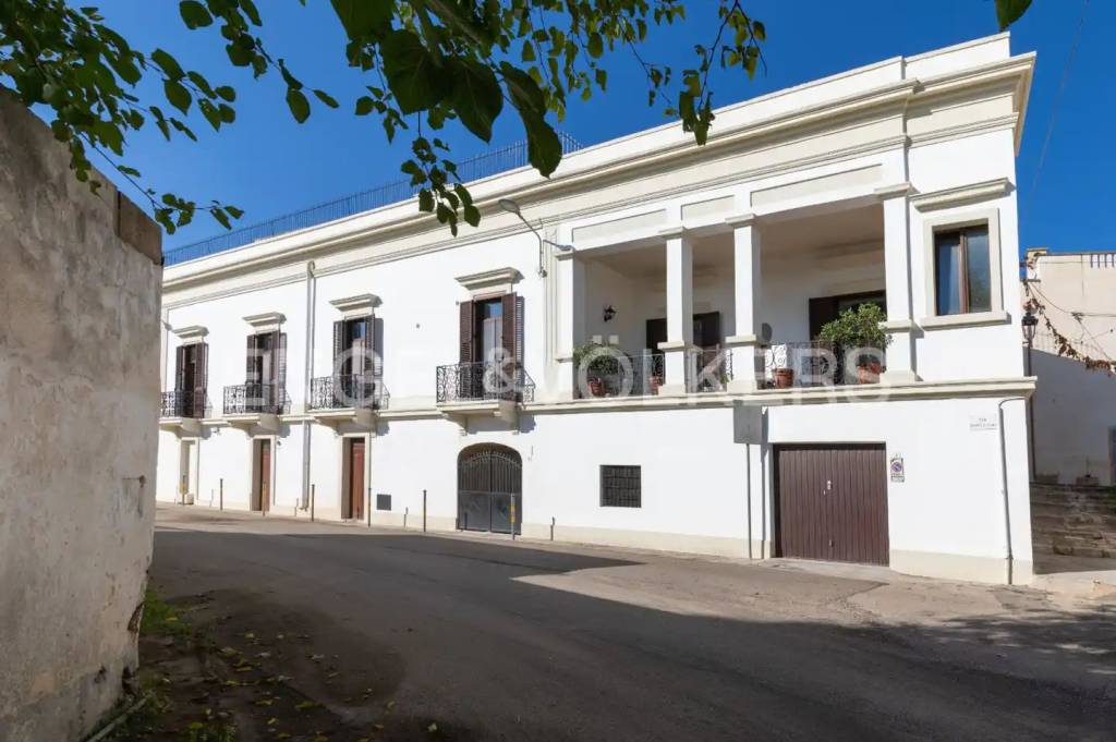 casa indipendente in vendita a Melissano