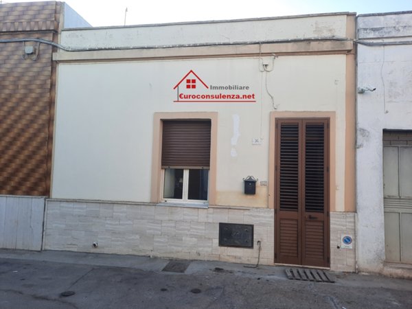 casa indipendente in vendita a Melissano