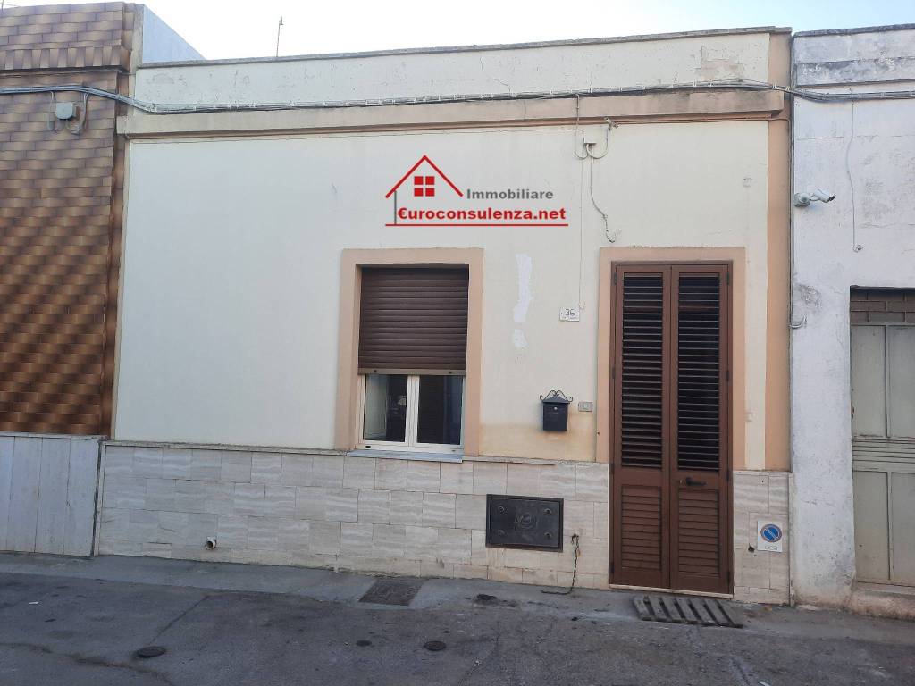 casa indipendente in vendita a Melissano