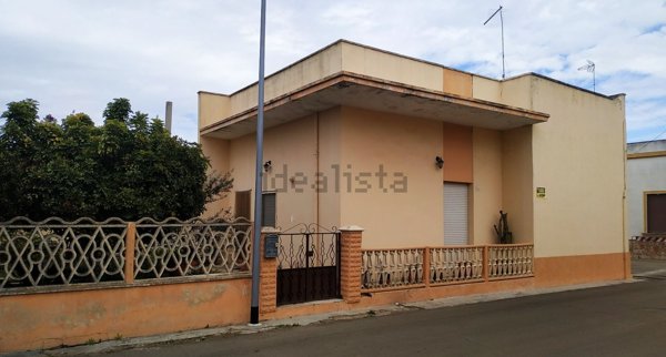 casa indipendente in vendita a Melissano