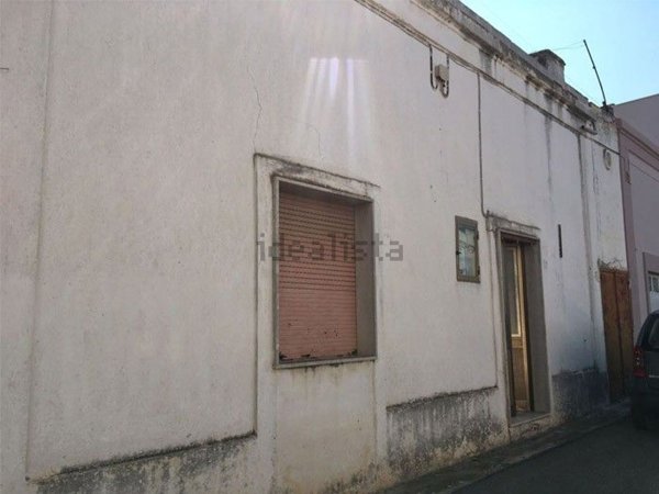casa indipendente in vendita a Melissano