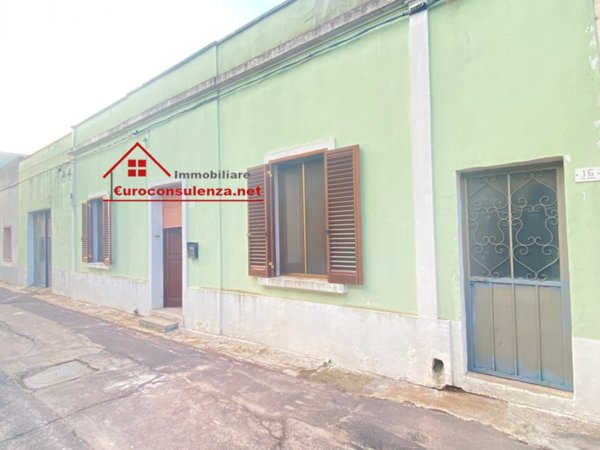 casa indipendente in vendita a Melissano
