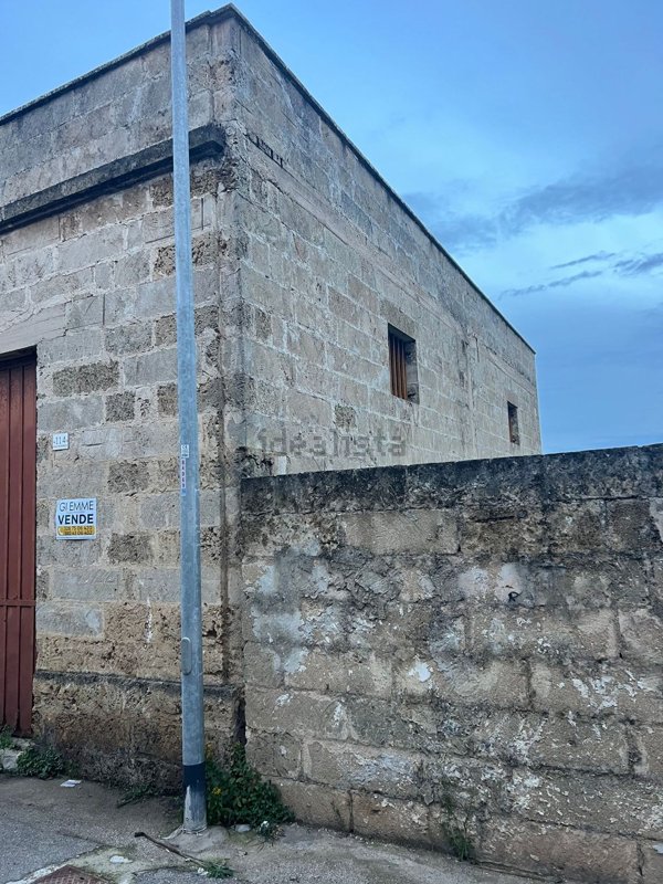 casale in vendita a Melissano