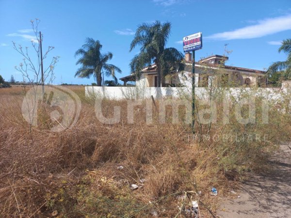 casa indipendente in vendita a Melissano