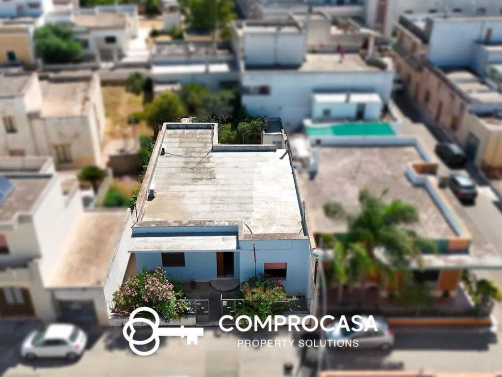 casa indipendente in vendita a Melissano