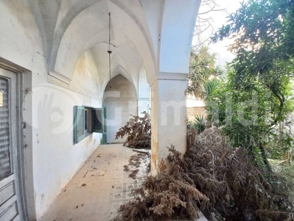 casa indipendente in vendita a Melissano