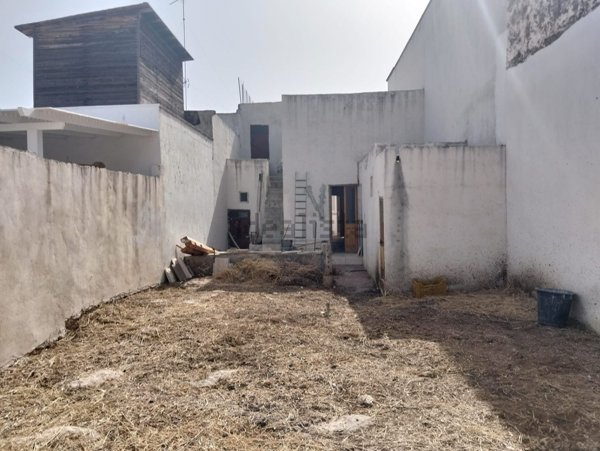 casa indipendente in vendita a Melissano